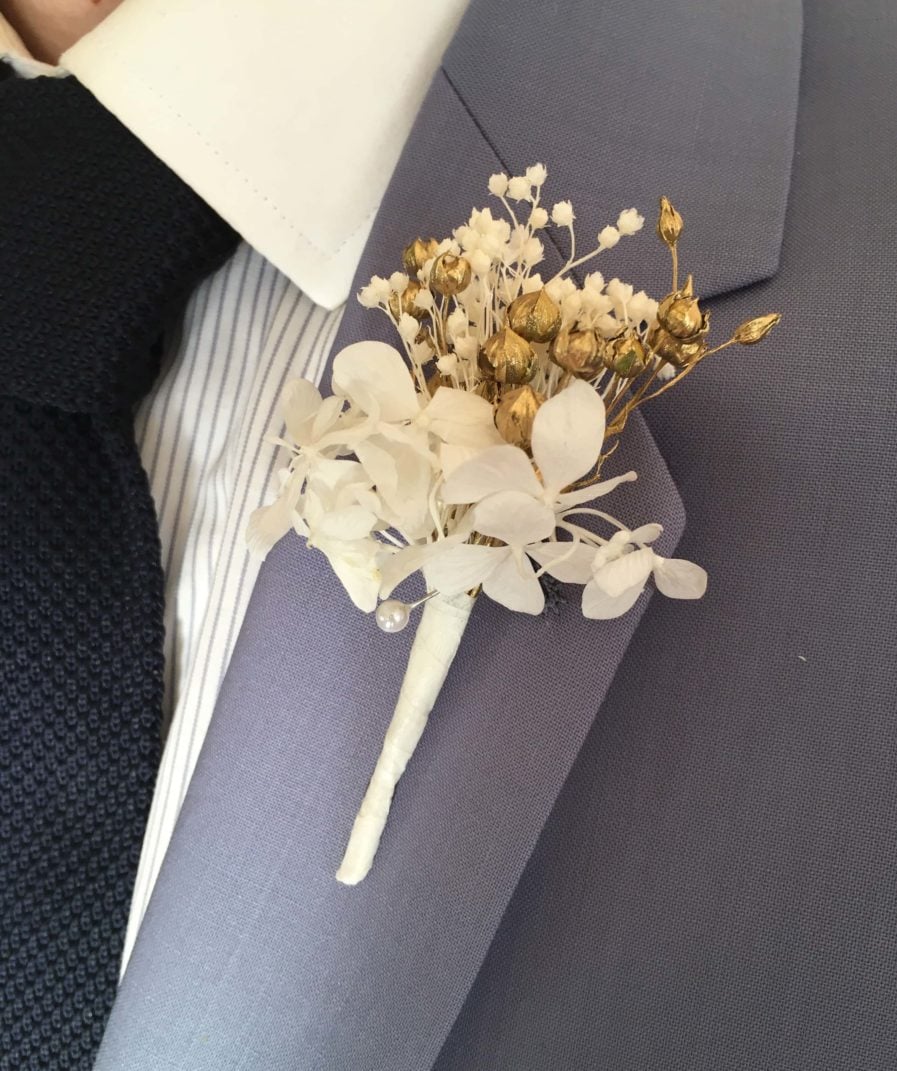 Boutonnière de mariage en fleurs naturelles - Accessoire mariage homme en fleurs séchées et stabilisées - Les Fleurs Dupont