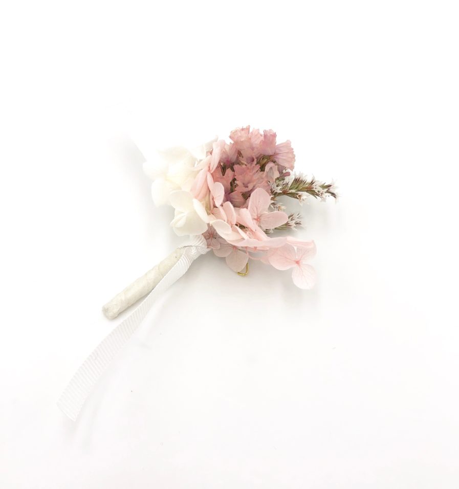 Boutonnière en fleurs Lilla - Collection Romantique