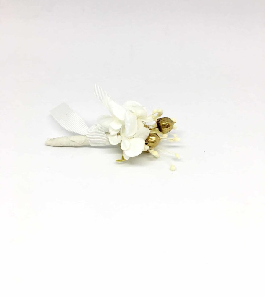 Boutonnière de mariage Aura - Les Fleurs Dupont - Fleurs séchées et sabilisées