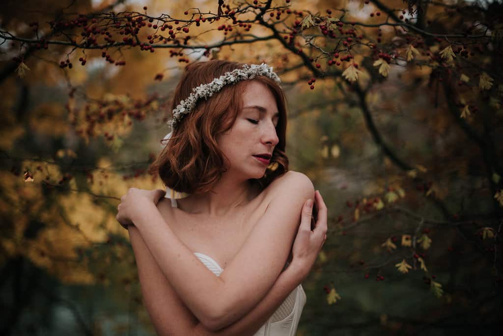 Épingle à Cheveux Vintage 81stgeneration - Bois Marron Avec Fleurs, Style Ancien