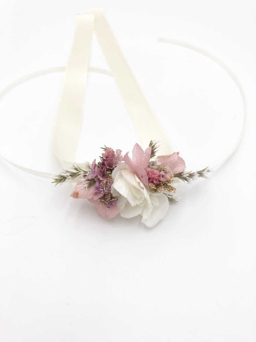 Bracelet en fleurs stabilisées Lilla et fleurs séchées