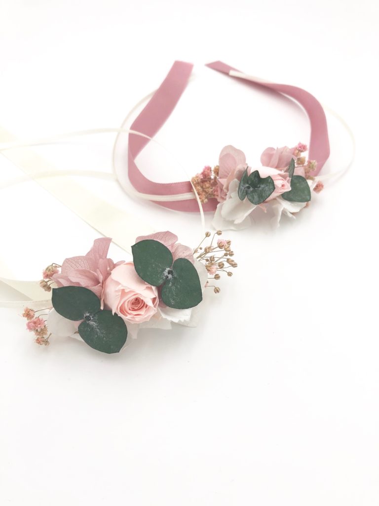 Bracelets de demoiselles d'honneur Confetti en fleurs stabilisées