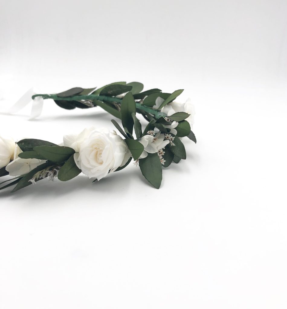 Couronne de mariage Elaia en fleurs stabilisées