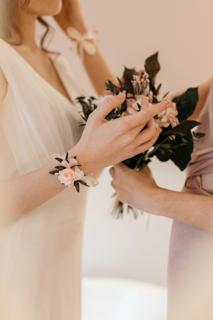 Bracelet avec rose stabilisée Lima