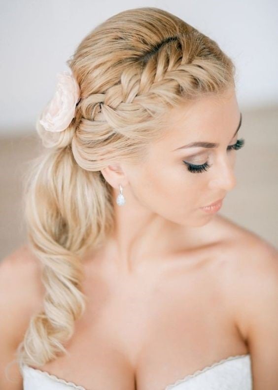 queue de cheval tresses - Deavita - Tendance coiffures mariage 2019