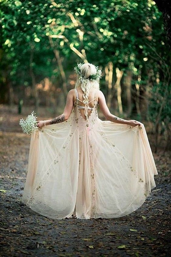 Robe de mariage folk - Myaphotography.fr - Les Fleurs Dupont