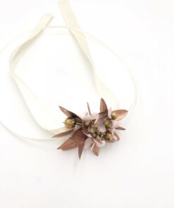 Bracelet de demoiselles d'honneur Phyra en fleurs séchées