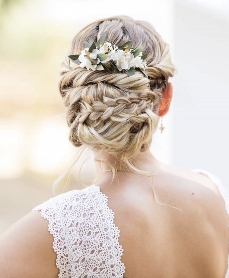 4 styles de chignon pour votre mariage