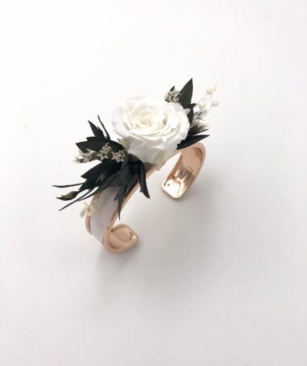 Bracelet jonc Foglia en fleurs stabilisées pour la mariée