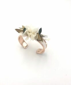 Bracelet jonc Opaline en fleurs