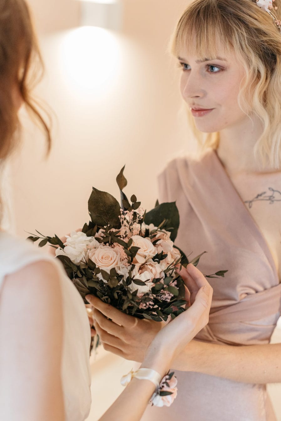 Bouquet en fleurs stabilisées Lima pour la mariée