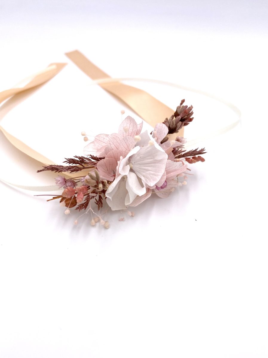 Bracelet de demoiselles d'honneur Chérie en fleurs